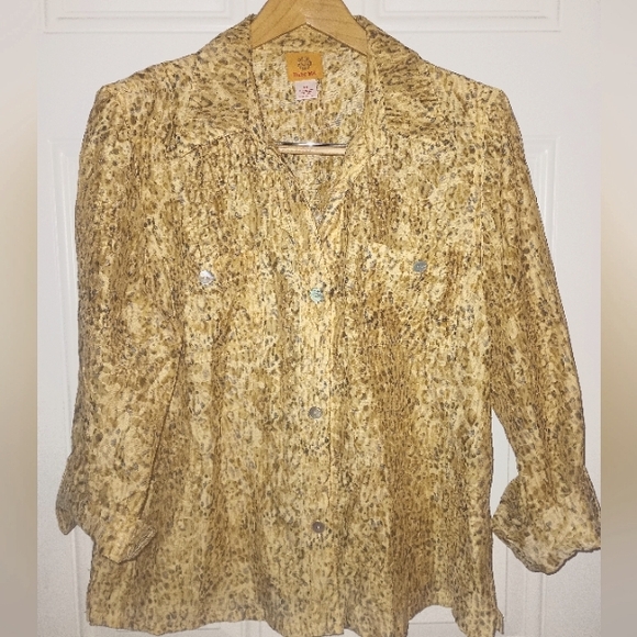 Leopard Print Sheer Button-Up Blouse. 63% Polyester 32% Rayon 5% Linen. Ruby Rd. - Picture 1 of 6